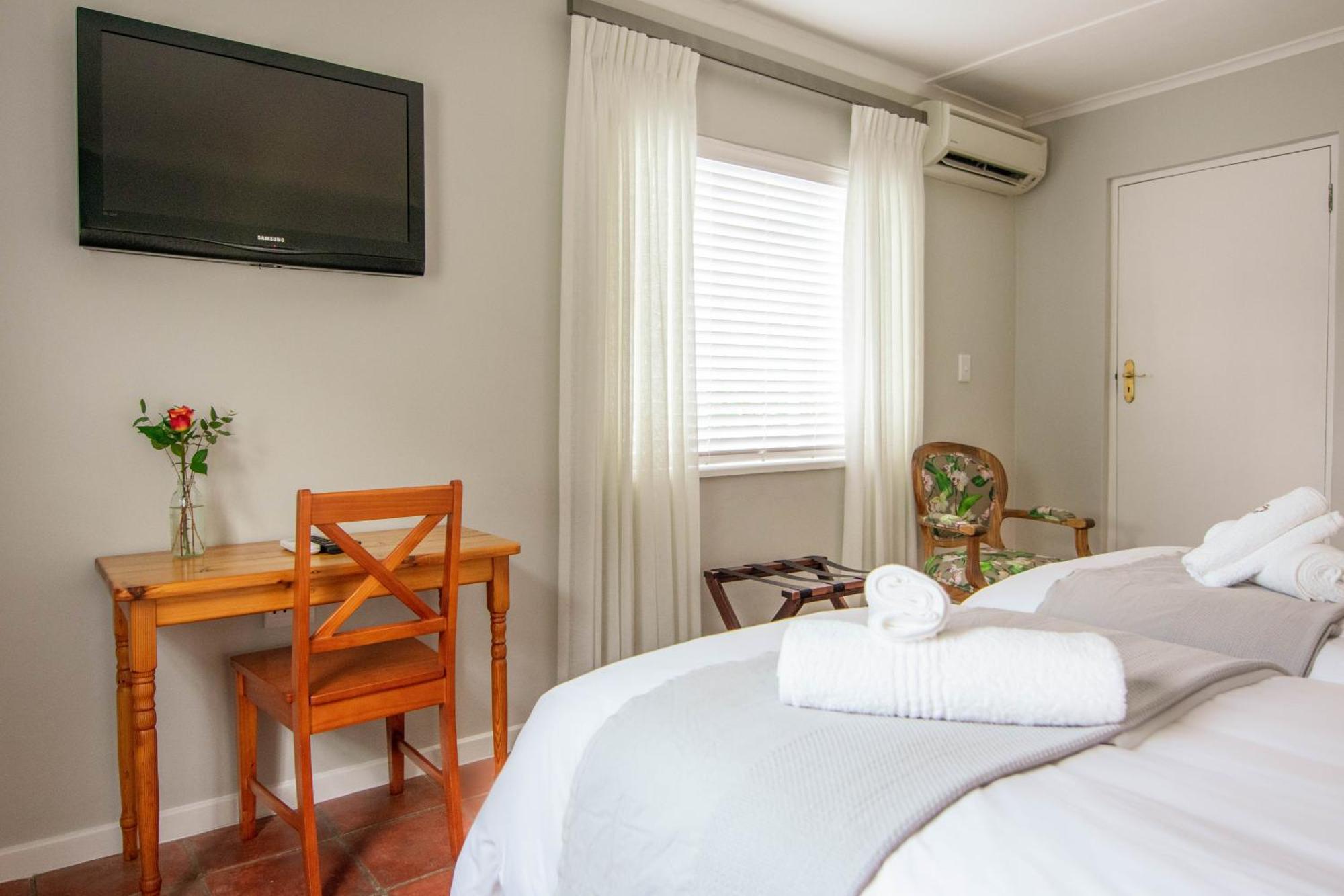 Rozenburg Guest House Стелленбос Экстерьер фото