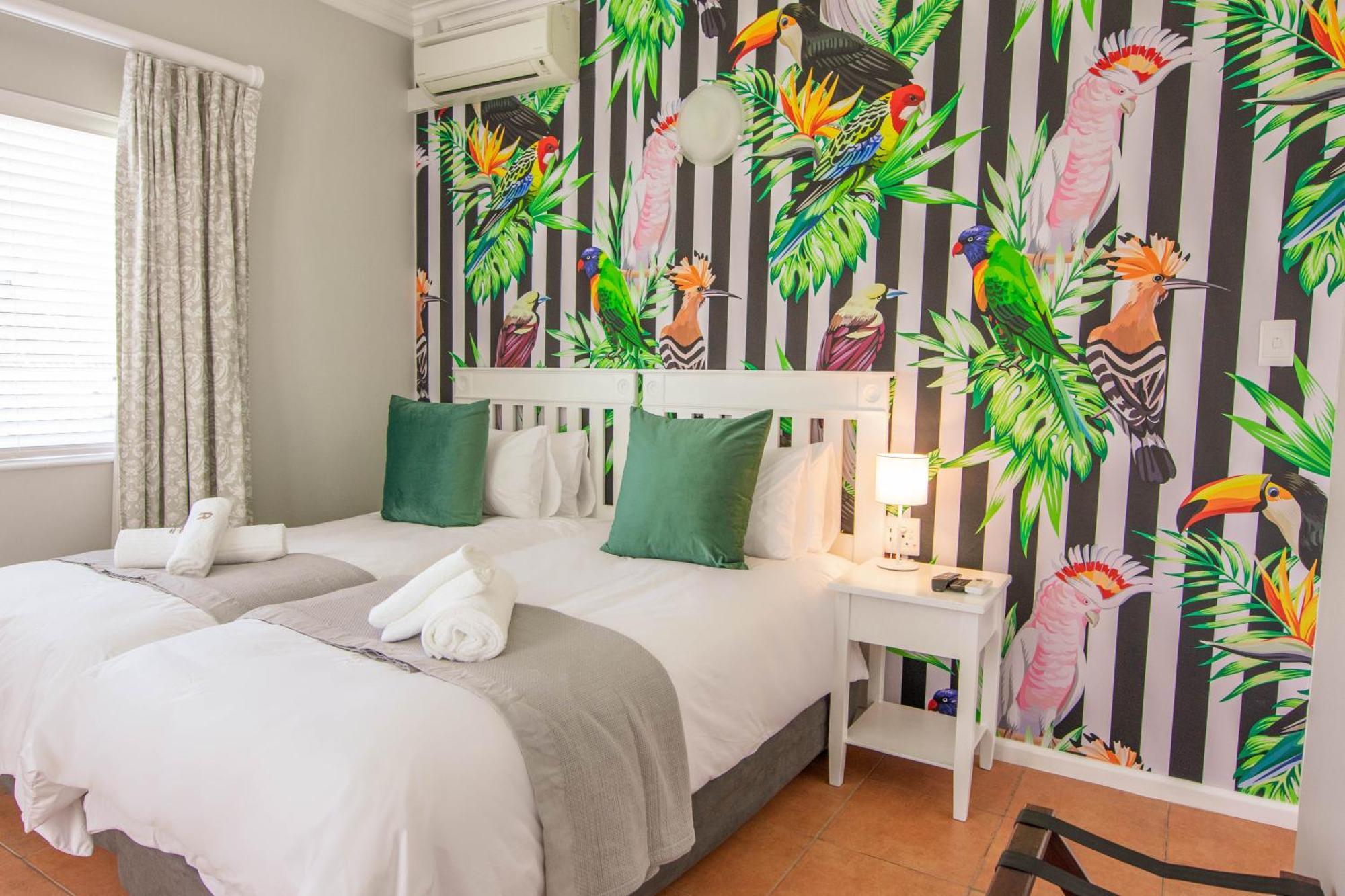 Rozenburg Guest House Стелленбос Экстерьер фото